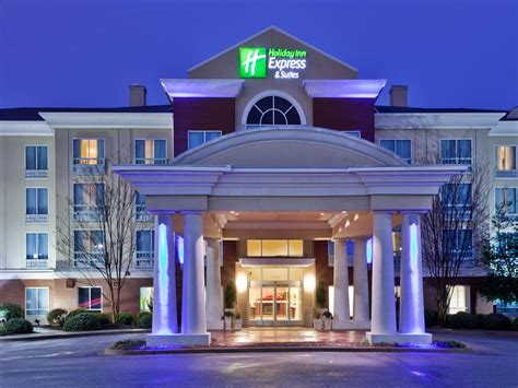 Holiday Inn Express & Suites Greenville